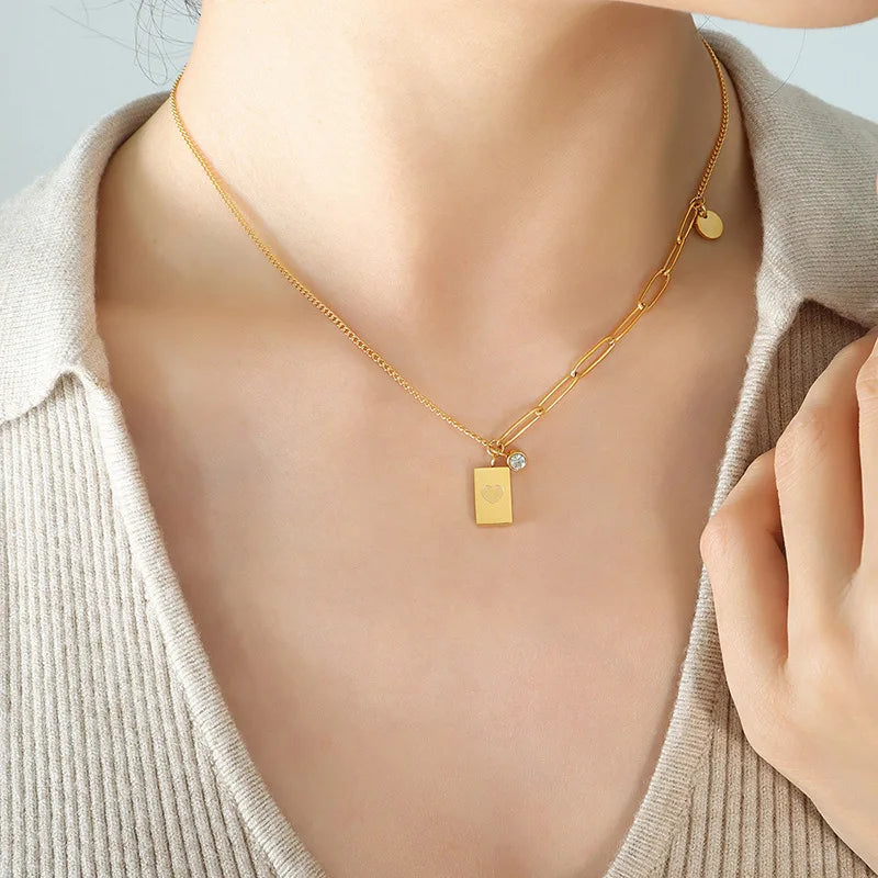 Unique Design 18K Gold Stainless Steel Simple Style Square Heart CZ Pendant Choker Chain Collarbone Necklace for Women P822