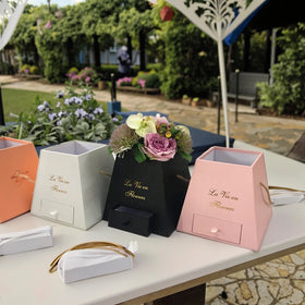 Stock Best Selling Holiday Flower Gift Box Valentine's Day Portable Flower Box with Drawer Portable Flower Packaging Box
