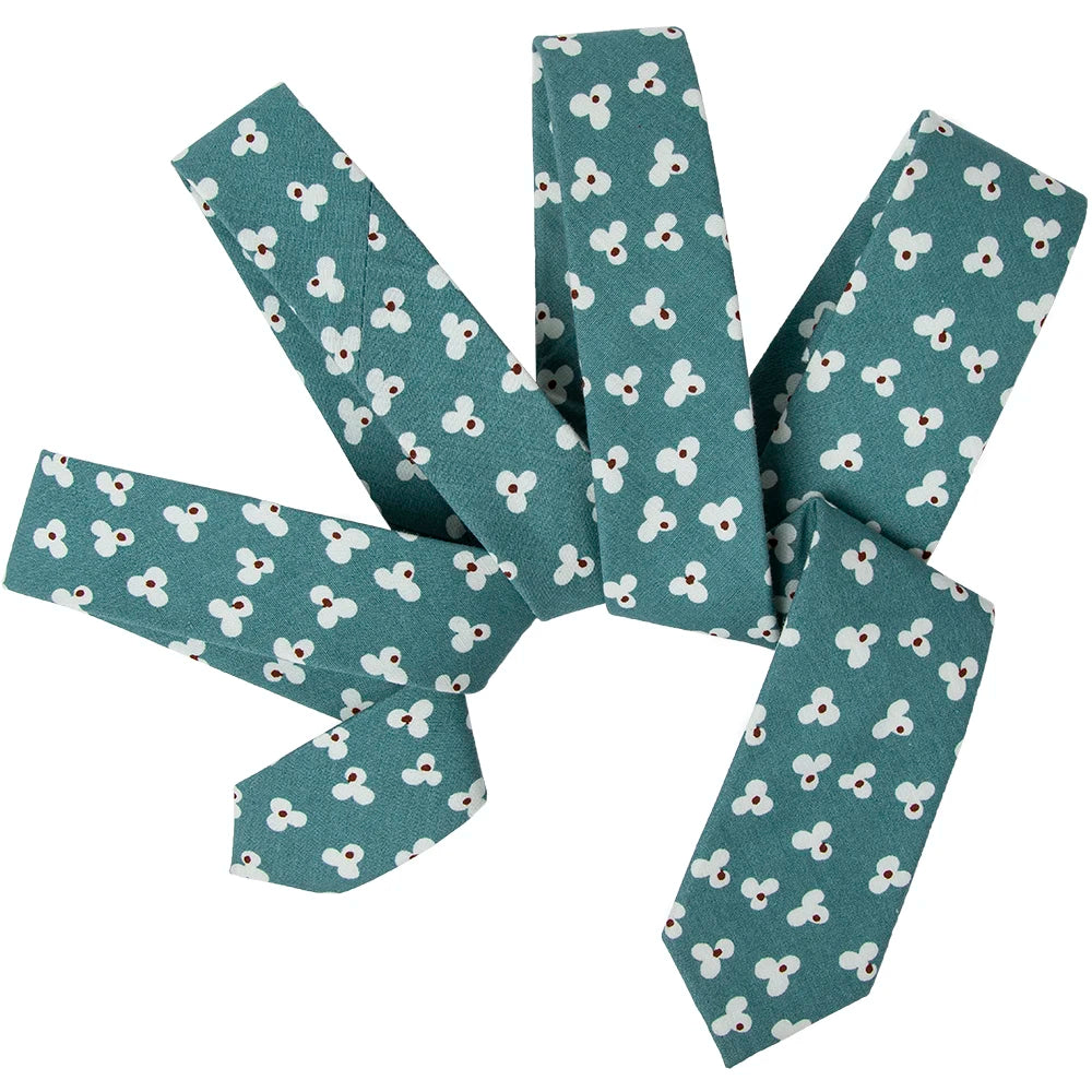 Green-based With White Flower Necktie Casual Cotton Printed Skinny Neck Tie for Men Ready to Ship