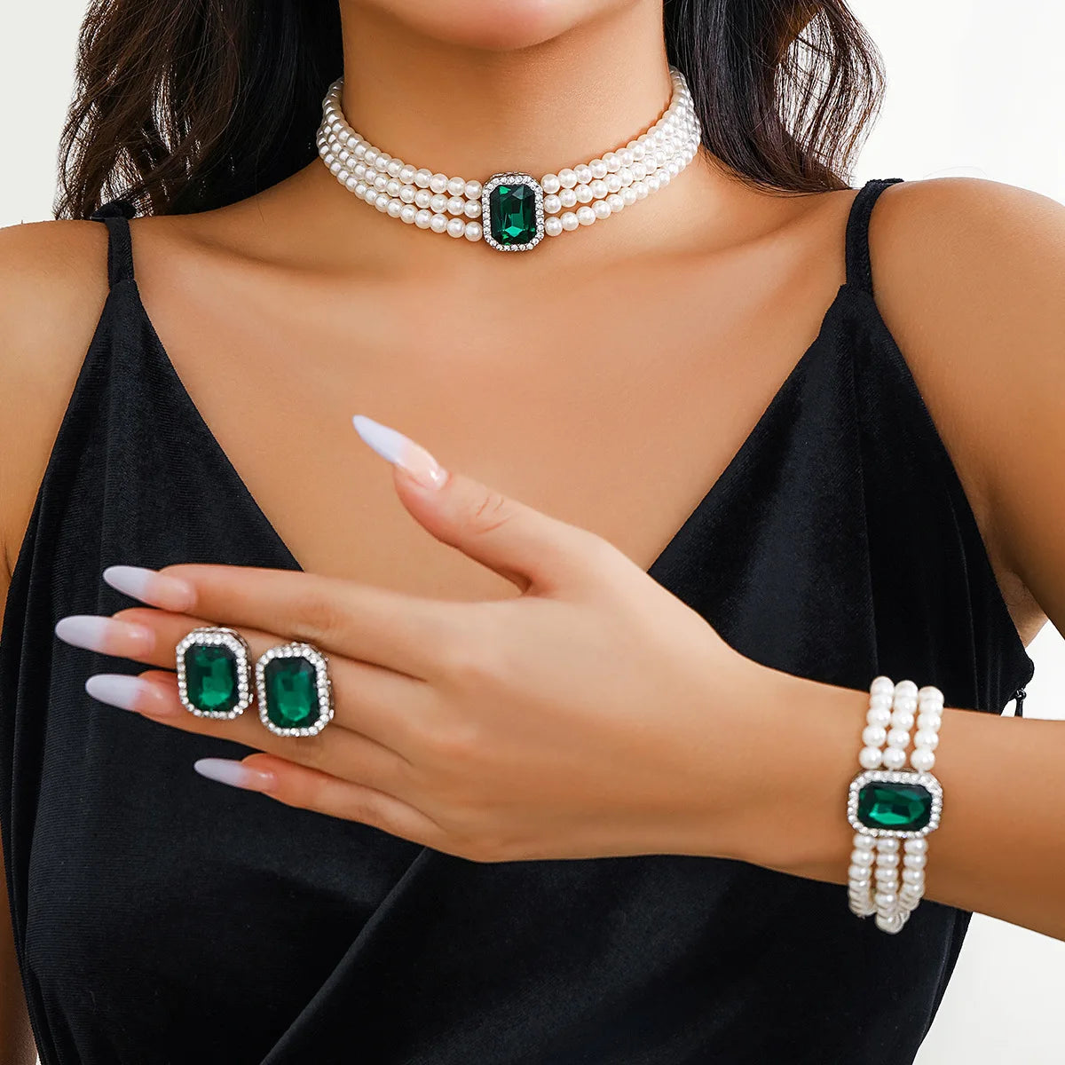 Luxury Women's Jewelry Set Elegant Square Diamond Ring Bracelet & Imitation Pearl Choker Necklace for Weddings