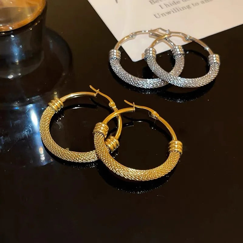 Women's Trendy Retro Geometric Twist Earrings Gold-Plated Alloy for Wedding Engagement Gift