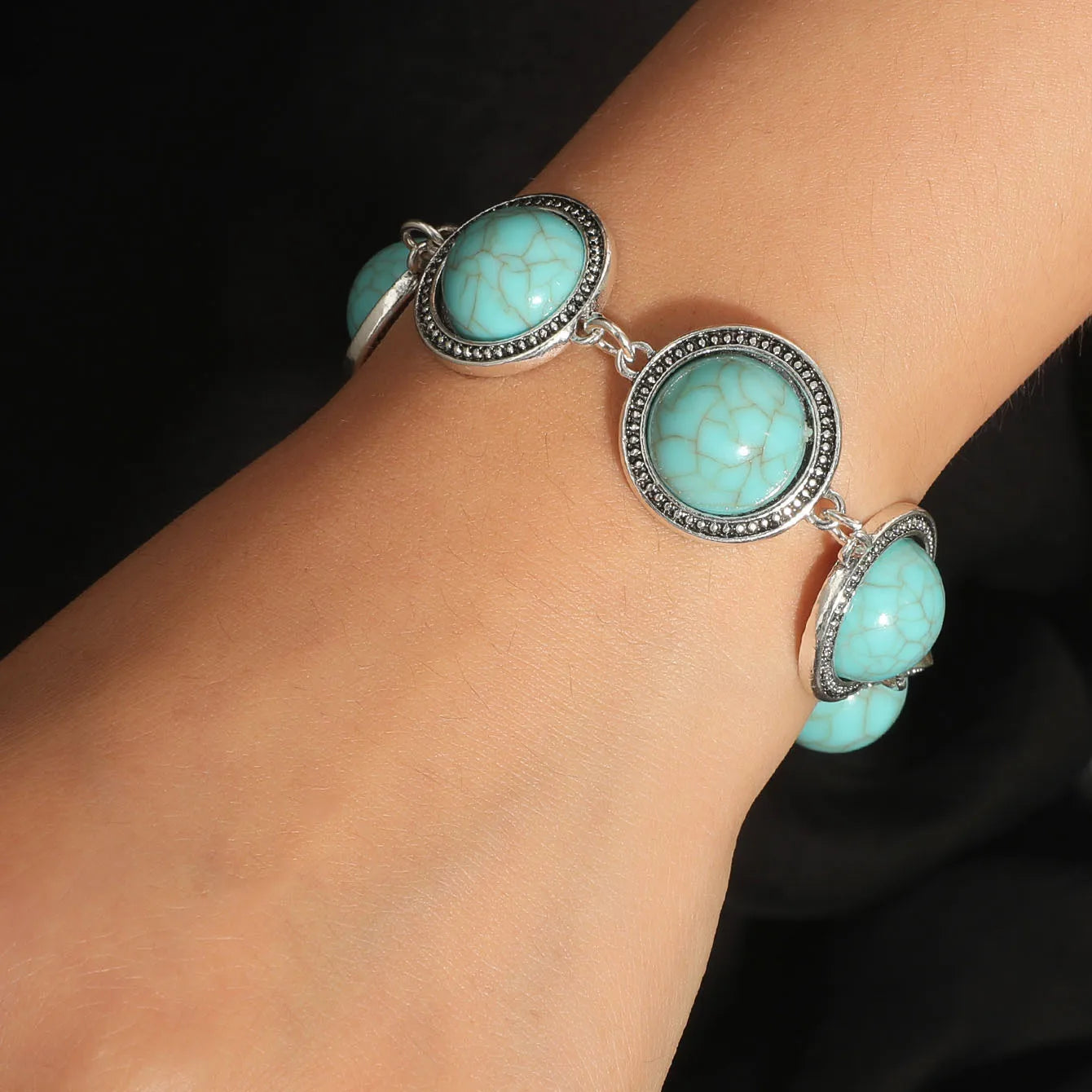 Boho Western Retro Oval Shape Gemstone Turquoise Bracelet for Woman