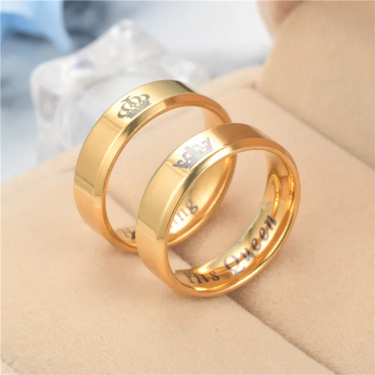 Bague De Mariage En or His Queen Her King Printed Engravable Couple Rings Titanium Steel Crown Rings for Women and Men