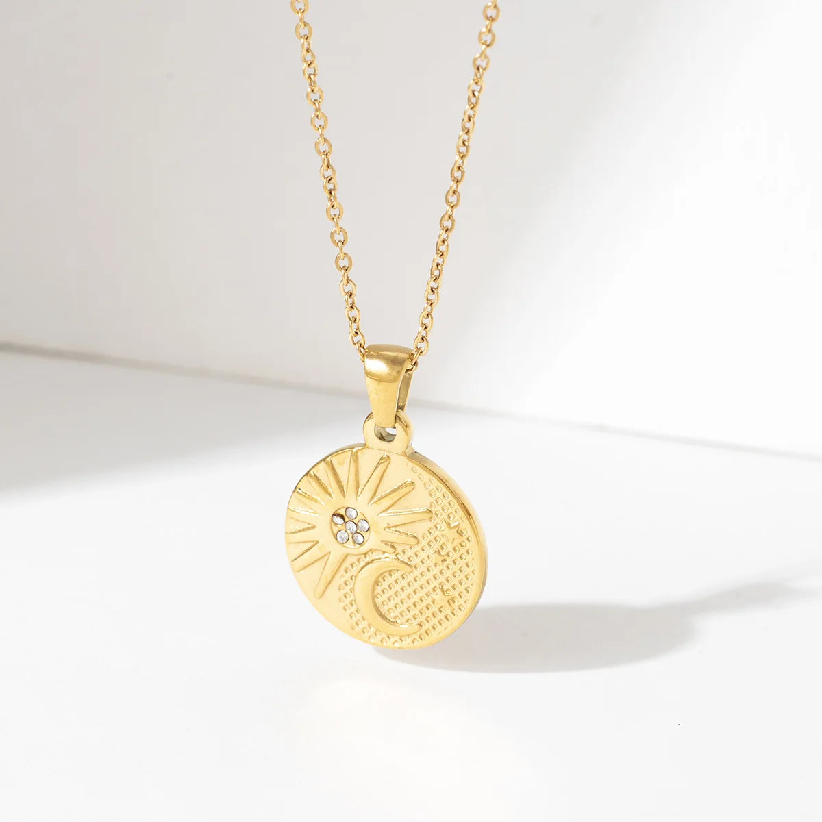 Fashion Women 18K Gold Plated Moon Sunburst Pendants Stainless Steel Zircon Sun Moon Statement Necklace