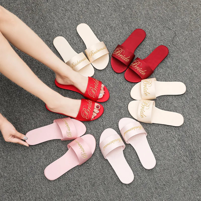 Customized LOGO Red Wedding Bridesmaid Sandals Women's slippers Wedding Essential Bridal slippers Satin Robe Matching Sandals