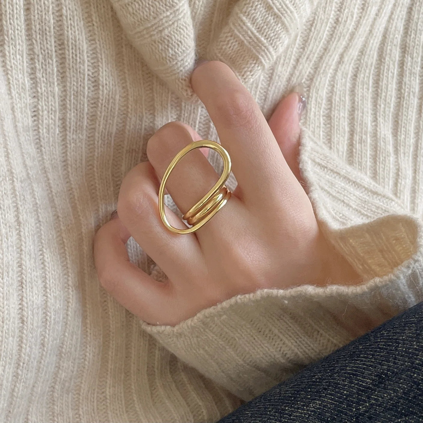 Sculptural Twist Ring Large 3D Adjustable Band in 925 Sterling Silver Modern Statement Ring for Women Bold Jewelry