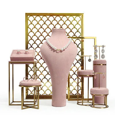 Romantic Pink Microfiber Jewelry Display Stand Earrings Bracelet Display Stand Customize Gold Metal Display Jewelry Props