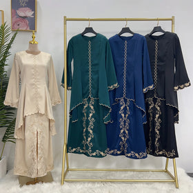 Custom Prayer Long Sleeve Khimar 2 Piece Sets Malaysia Traditional Embroidery Muslim Silk Women Dress