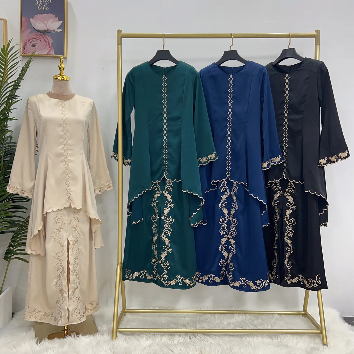 Custom Prayer Long Sleeve Khimar 2 Piece Sets Malaysia Traditional Embroidery Muslim Silk Women Dress