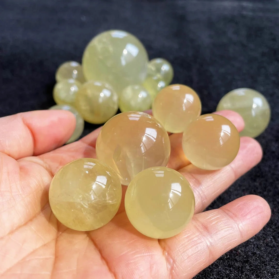 Wholesale Natural Quartz Crystal Ball Citrine Ball Sphere for Meditation Home Decoration