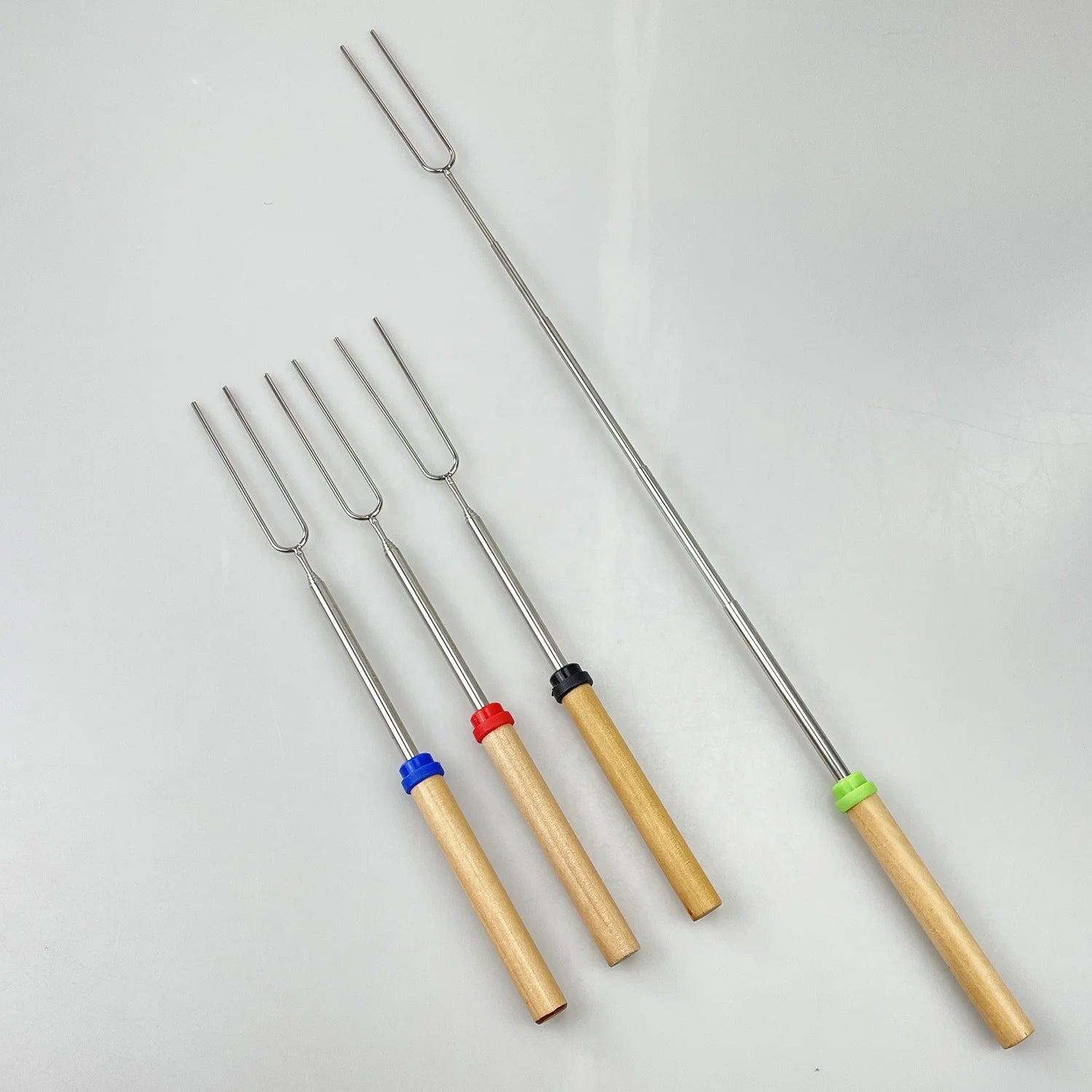 Hot Selling 32 Inch Extendable Forks Stainless Steel Campfire Marshmallow Roasting Sticks