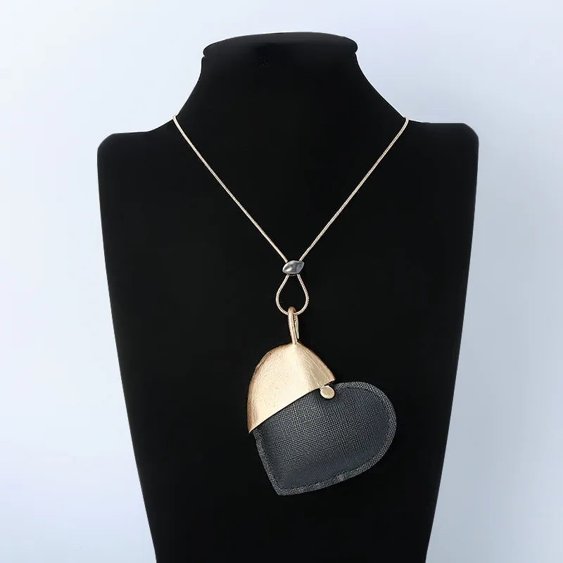 Trend Jewelry Long Necklace for Women Big Heart Necklaces & Pendants Statement Chokers Suspension 2022 Trending Products