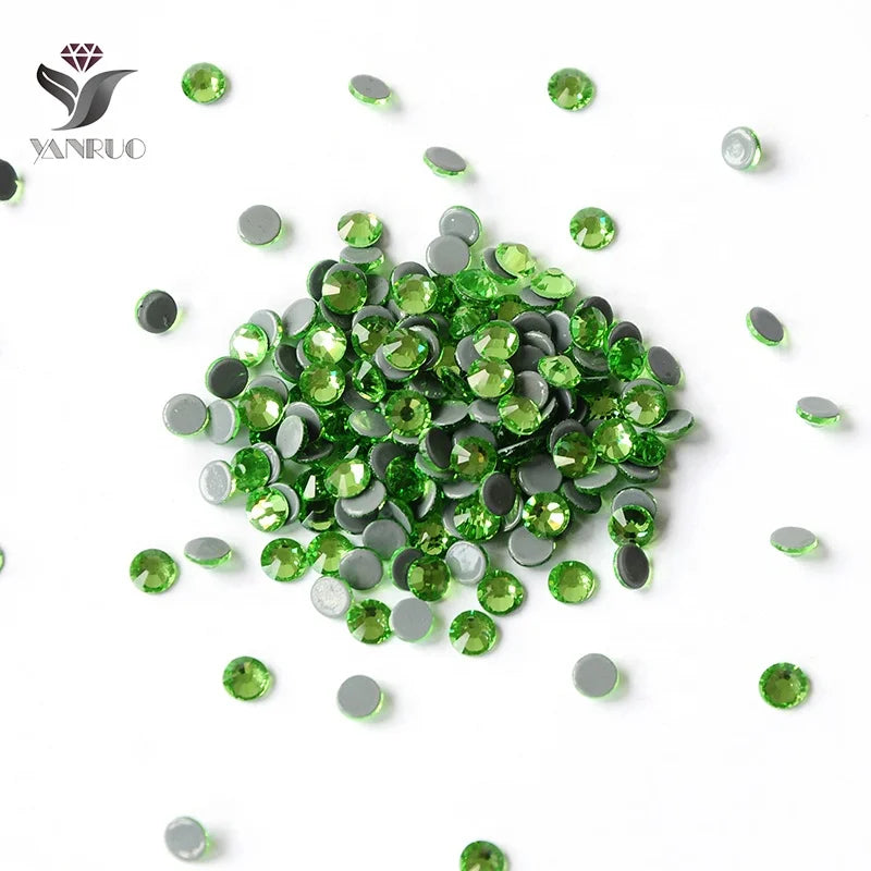 Wholesale  Peridot Color Flatback Fancy Hotfix Rhinestone Used Clothes