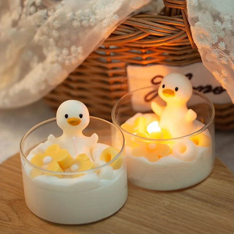Creative Kawaii Duckling High Quality Eco-Friendly Soy Wax Customized Souvenir Scented Candles for Holiday Ramadan Birthday
