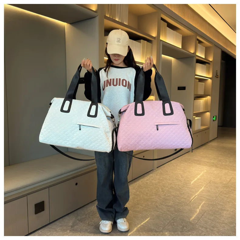 Customizable Logo Duffel Bag Large Capacity Waterproof Multi-Functional Sports Fitness Travel Bag for Short Trips