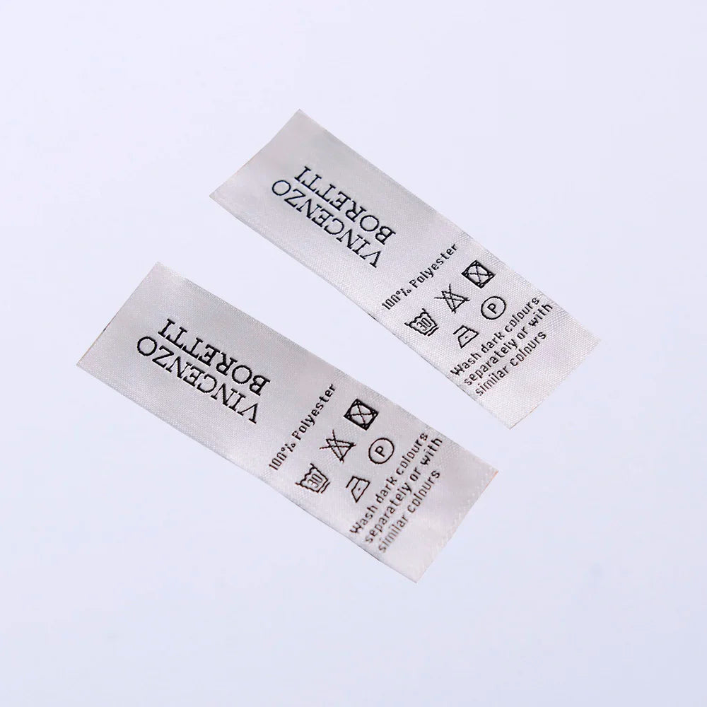 Unique Design Hot Sale Custom White Background Woven Labels Customized Center Fold Brand Sustainable Woven Labels for Clothing