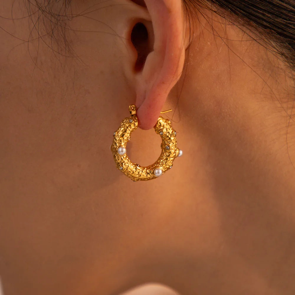 New Statement Pearl Hoop Earrings 18k PVD Gold Stainless Steel Jewelry for Women Fashion Hammer Cubic Zirconia Huggie Earrings
