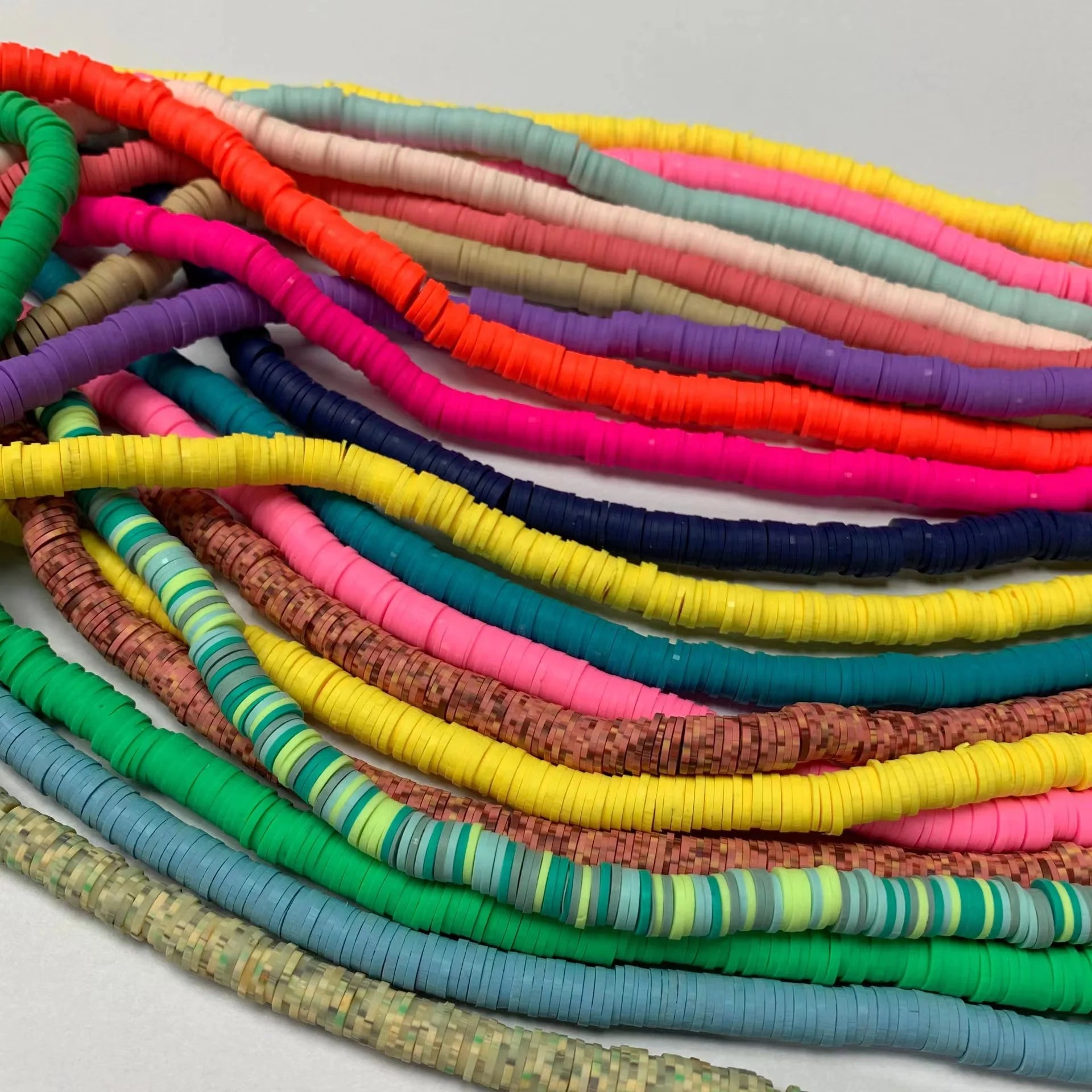 4MM Bulk in Stock Wholesale Multi-colors Round Polymer Clay Heishi Beads for Jewelry Making Clay Beads