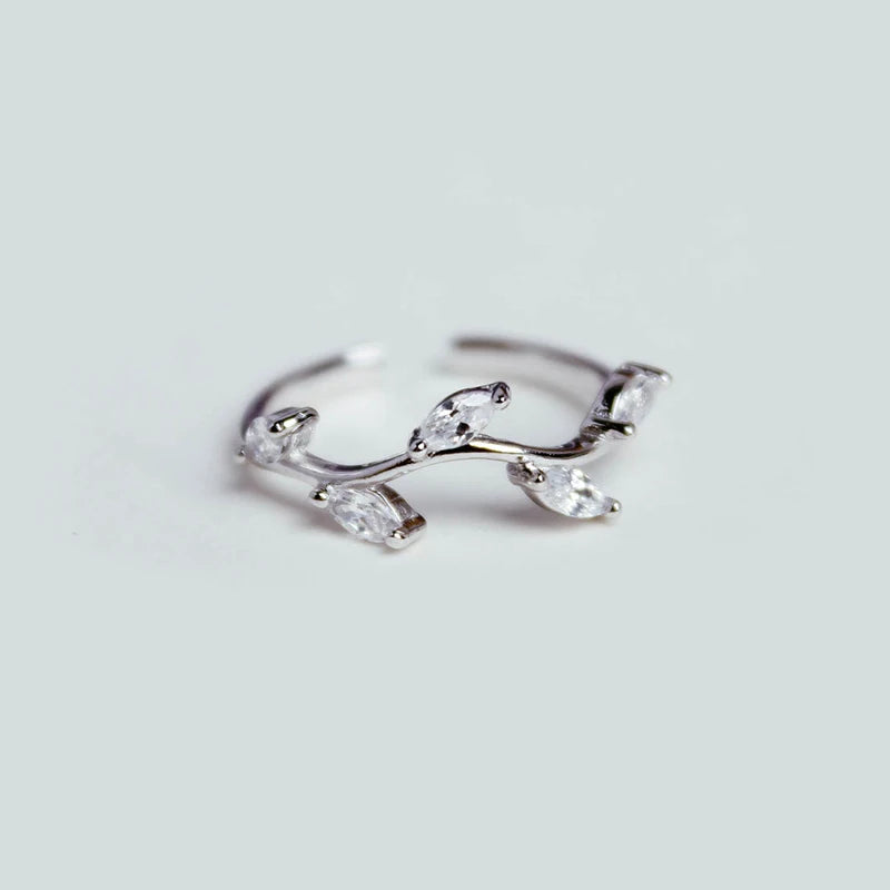 Factory Wholesale Silver Branch Zircon Open Rings for Women Fashion Prevent Allergy Jewelry New Design