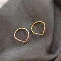 V Shaped Design Stainless Steel Gold Plated Rings Jewelry Women Crystal Diamond Ring