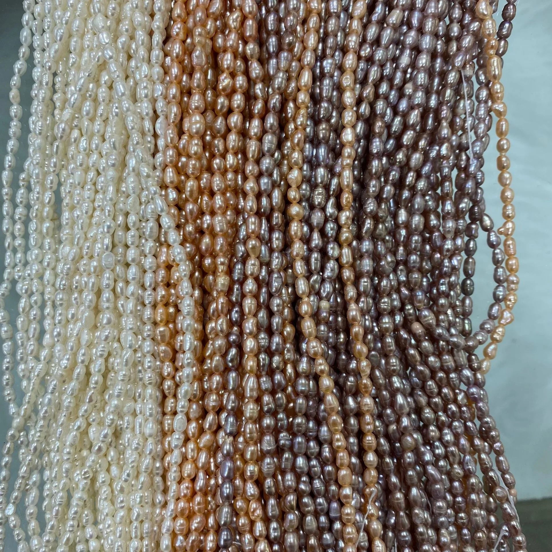 Wholesale a Grade 2-10mm Natural Freshwater Drop Pearl Strand Rice Shape White Pink Purple String Colorful Pearls Jewelry