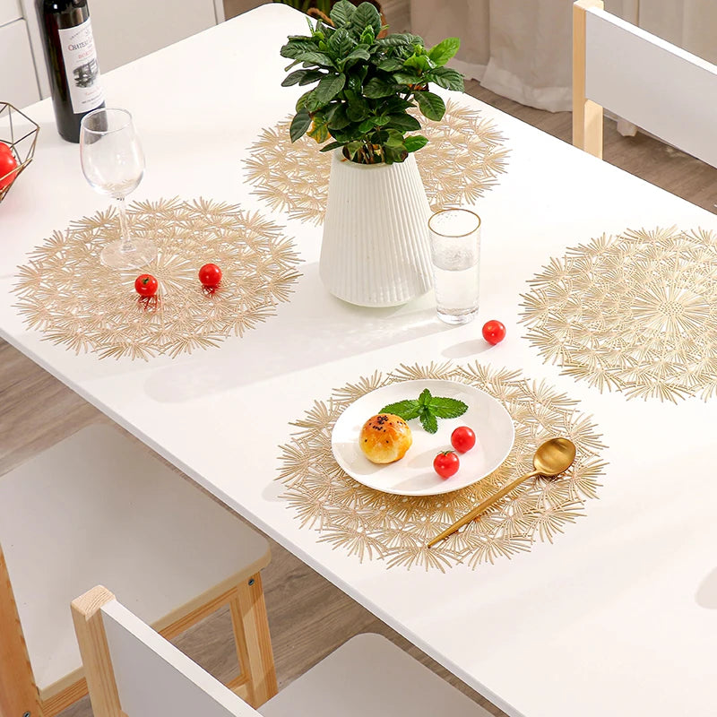 Cheap Washable Small Circle Braided PVC Gold and Silver 1mm Thick Country Style Eco-Friendly 30x45cm Table Mats Household Items