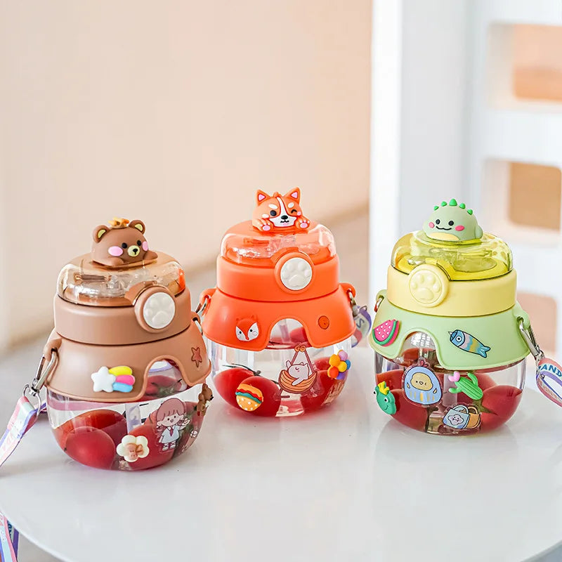 Kawaii Children's 680ml Portable Water Bottle New Design Reusable Sports School Plastic Bottle Straw for Boiling Water TT