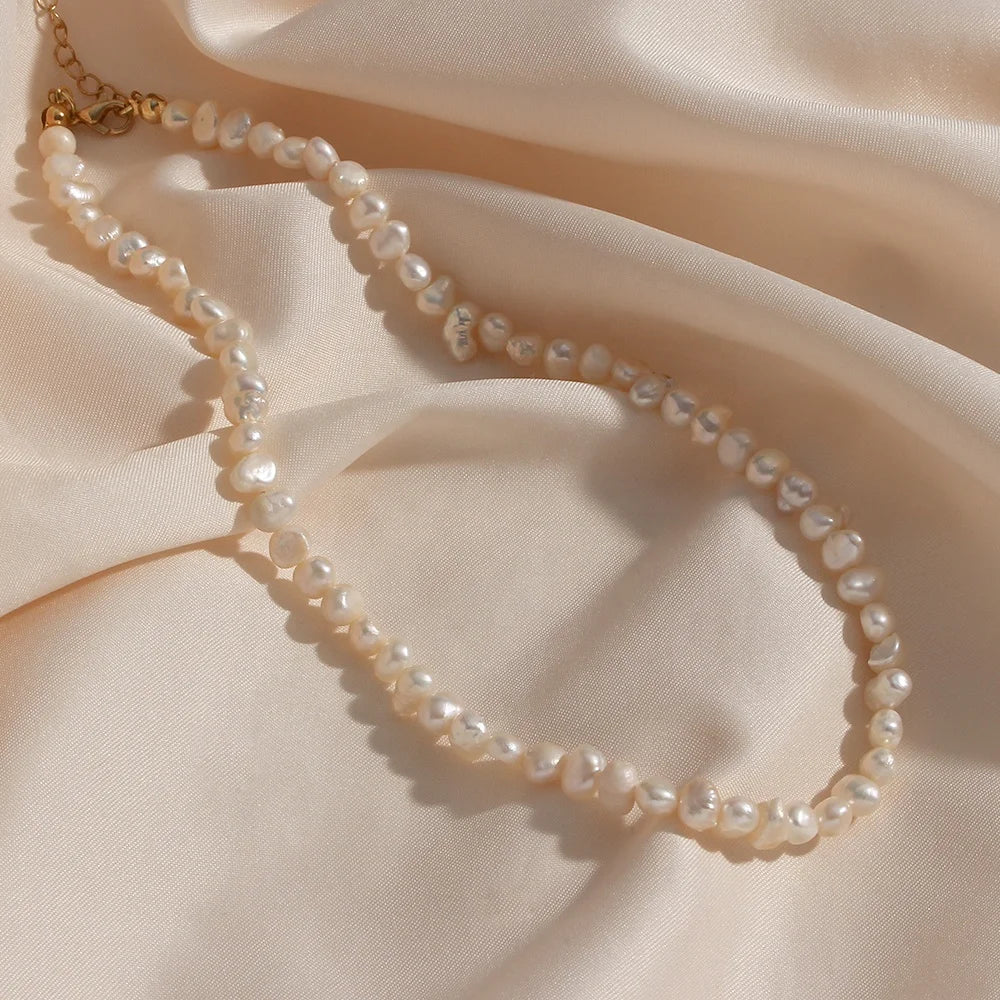 Dreamshow Vintage- Chic Keshi Pearl Necklace Brass Chain Freshwater Baroque Pearl Necklace