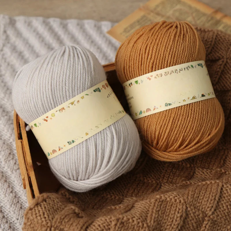 Top Fashion 3mm Solid Color 100% Natural Wool Crochet Yarn