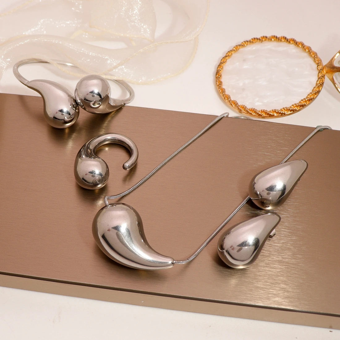 Fashion Pendant Luxury Jewelry Simple Tear Drop Necklace and Earring Charm Chunky Large Teardrop Bracelet for Women Gifts