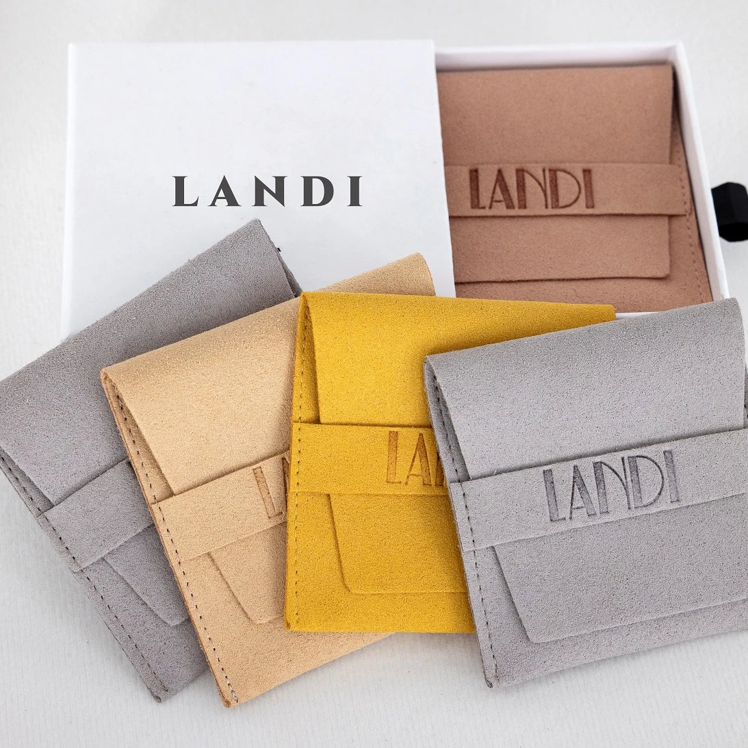 Fashion Earring Ring Jewelry Packaging Bag Pouches Microfiber Envelope Flap Jewelry Pouch with Custom Logo