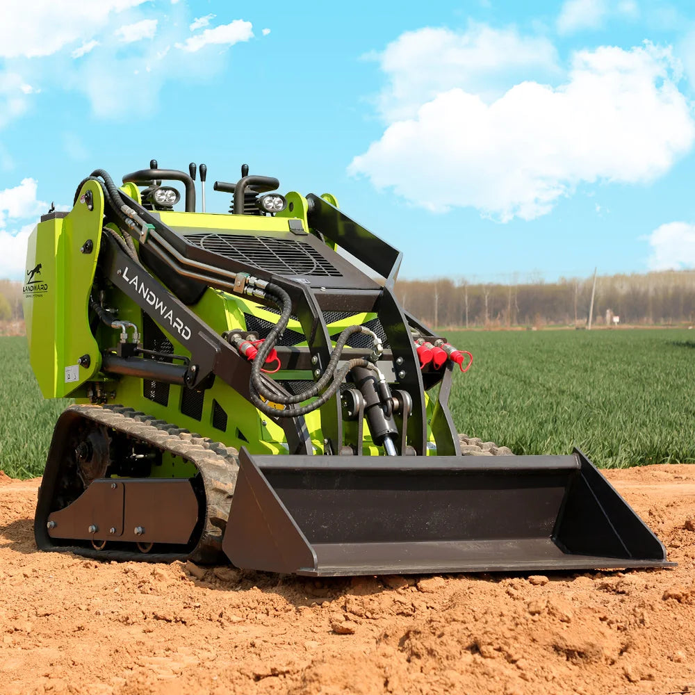 Landward Multi-Purpose Stand Skid Steer Loader Four Wheel Drive Farm Track Mini Loader EPA Euro 5 Certification