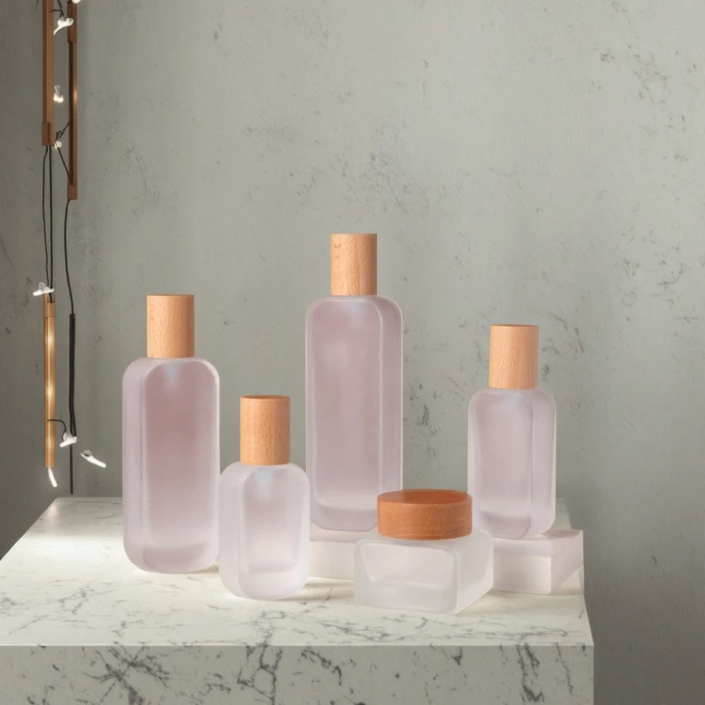 New Design Transparent Frosted Glass Bottles with Wooden Cap 30ml Lotion Pump Bottle Makeup Containers and Packaging