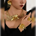 Wholesale Fashionable 18K Gold Bracelets Necklaces Jewelry Sets and High-end Women's Jewelry Sets Made of Brass