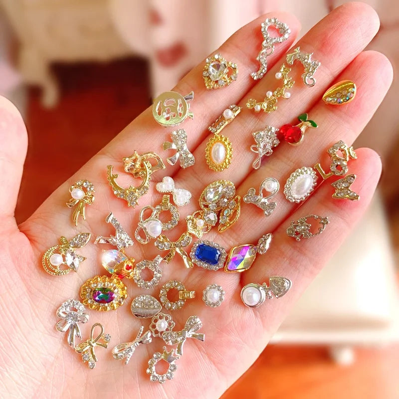 3D Alloy Nail Art Charms Random Mixed Crystal Shiny Rhinestone Gem Design for DIY Jewelry Nail Decoration Accessories