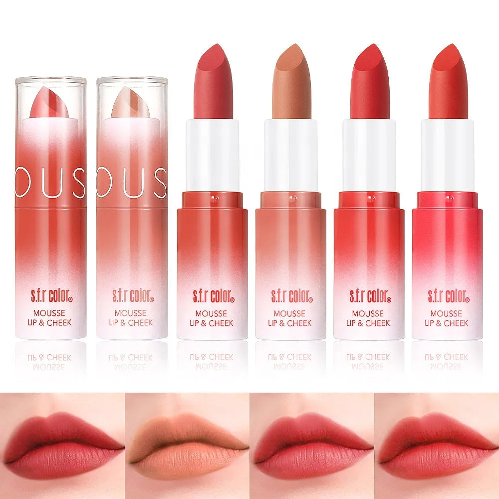 New Arrival Velvet Matte Lipstick Long-Lasting 4-Color Mineral Makeup Fashion Wholesale Lipstick