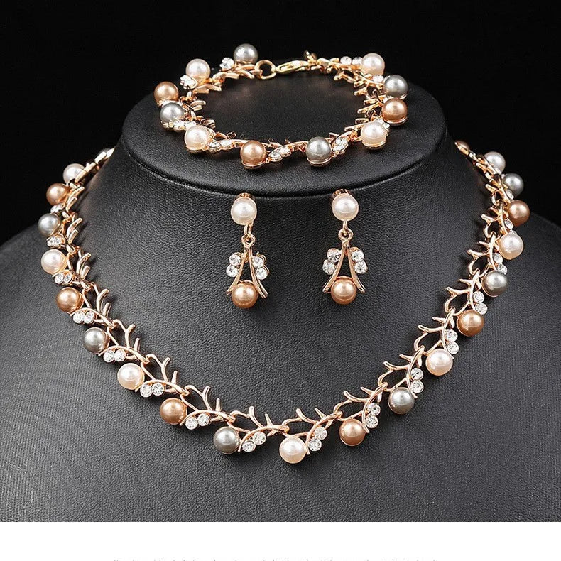Korean Pearl Necklace Earrings Jewelry Set Bridal Dress with Vintage Diamond-encrusted Temperament Four-piece Set