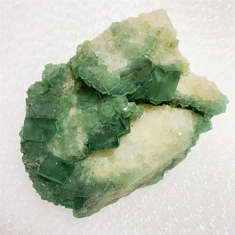 Hot Sale Natural Rough Quartz Mineral Specimen Healing Stone Raw Green Fluorite Crystal Cluster