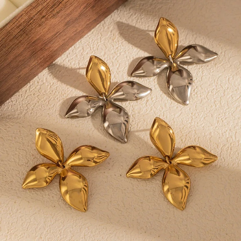 Personality Stainless Steel Two-tone Gold Silver Color-block Foliage Flower Geometric Stud Earrings for Women