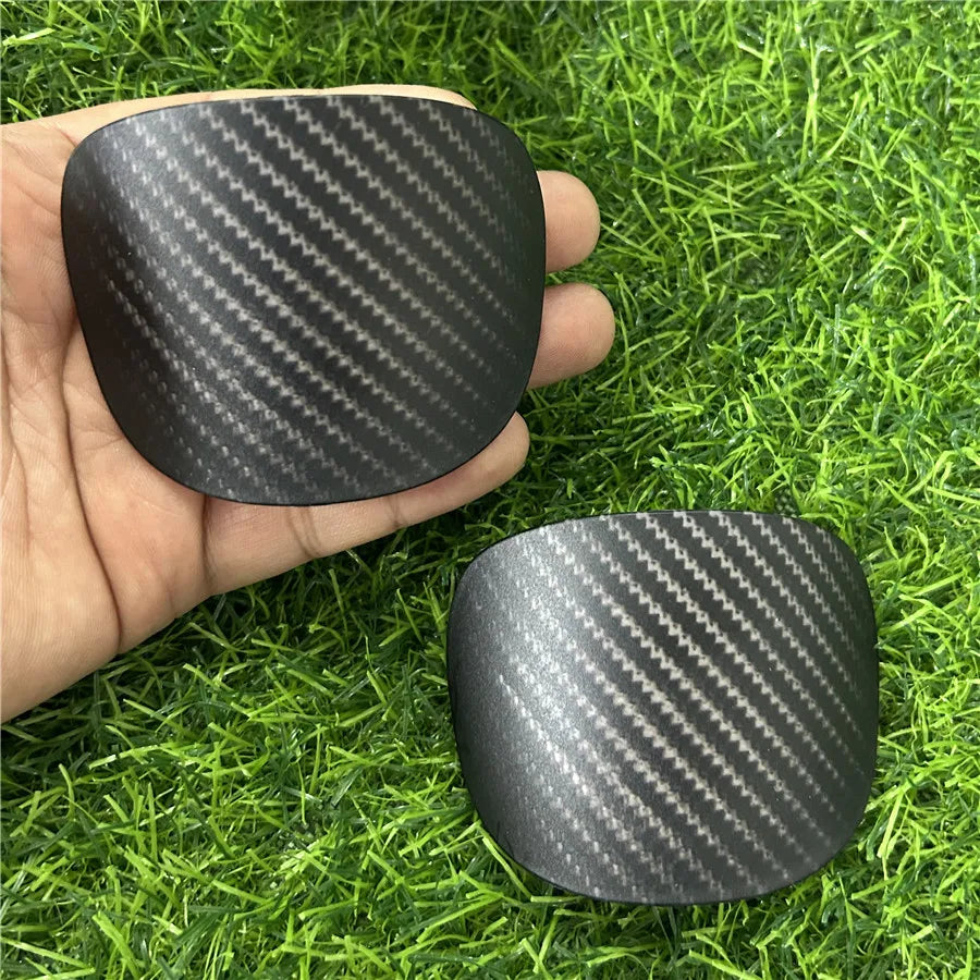 Customizable Extra Small Light 7*6cm Imitation Carbon Fiber Shin Guards Mini Soccer Football Shin Pads with Protection Function