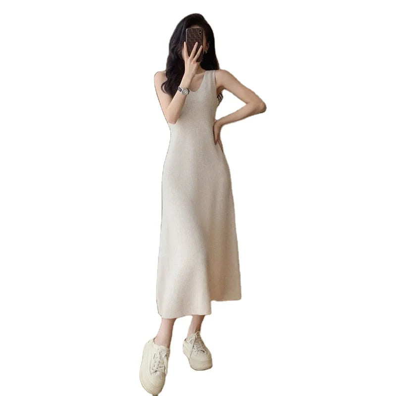 Women's Autumn and Winter New Sweater Tank Top Dress Two Piece French Gentle Knit Set Skirt