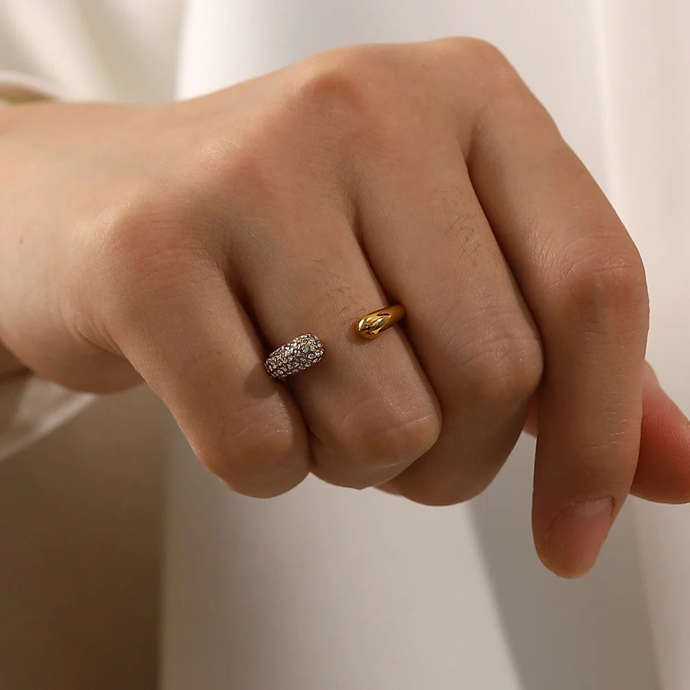 J&D 18K Gold Plated Stainless Steel Cubic Zircon Rings Irregular Drop Shape Shiny Small Adjustable Ring