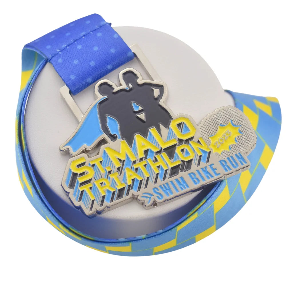 High Quality Custom Triathlon Medals for France Saint Malo Triathlon Finisher Medals Marathon Swimming Running Cycling Medal