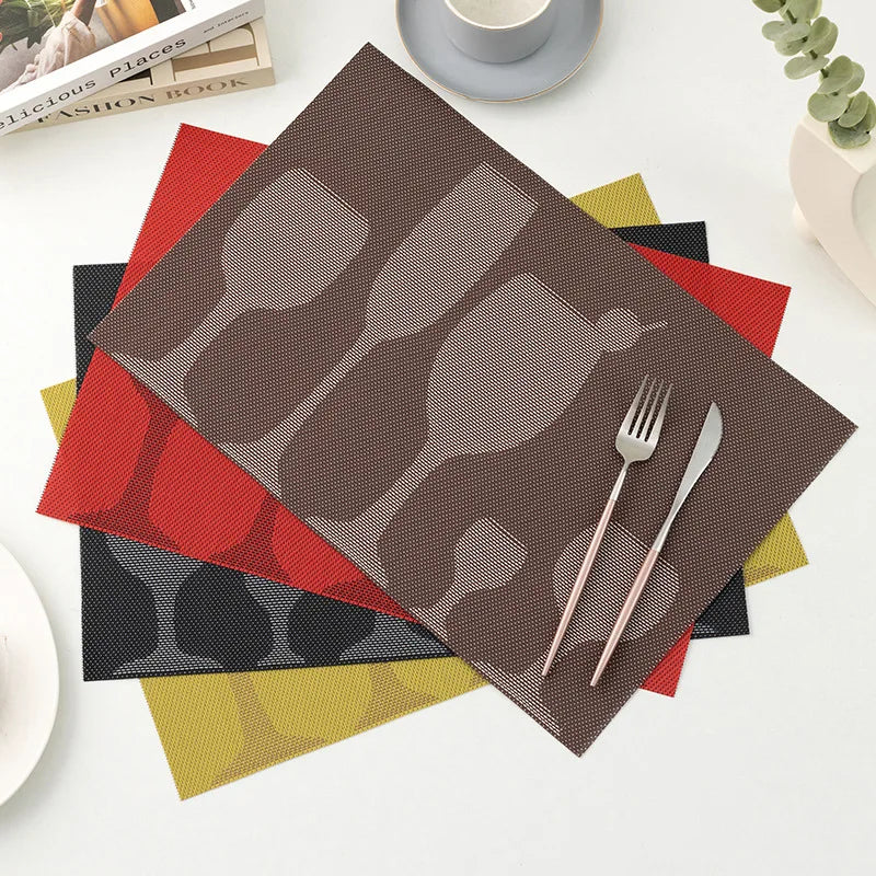 Wholesale Table Mat Christmas Waterproof Pvc Vinyl Woven Dining Table Mats Placemat for Dining Table Luxury Kitchen Accessories