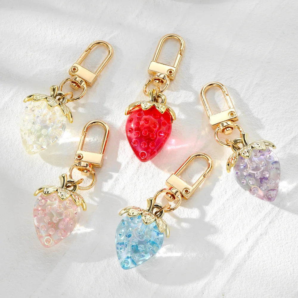 Uniquely Designed Fashion Jewelry Metal Heart Strawberry Keychain Valentine's Day Gift