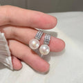 First Choice Temperament Geometric Stud Earrings 9mm AAAA Grade Freshwater Pearl Luxury Anti Allergic Rhodium Plated Design for