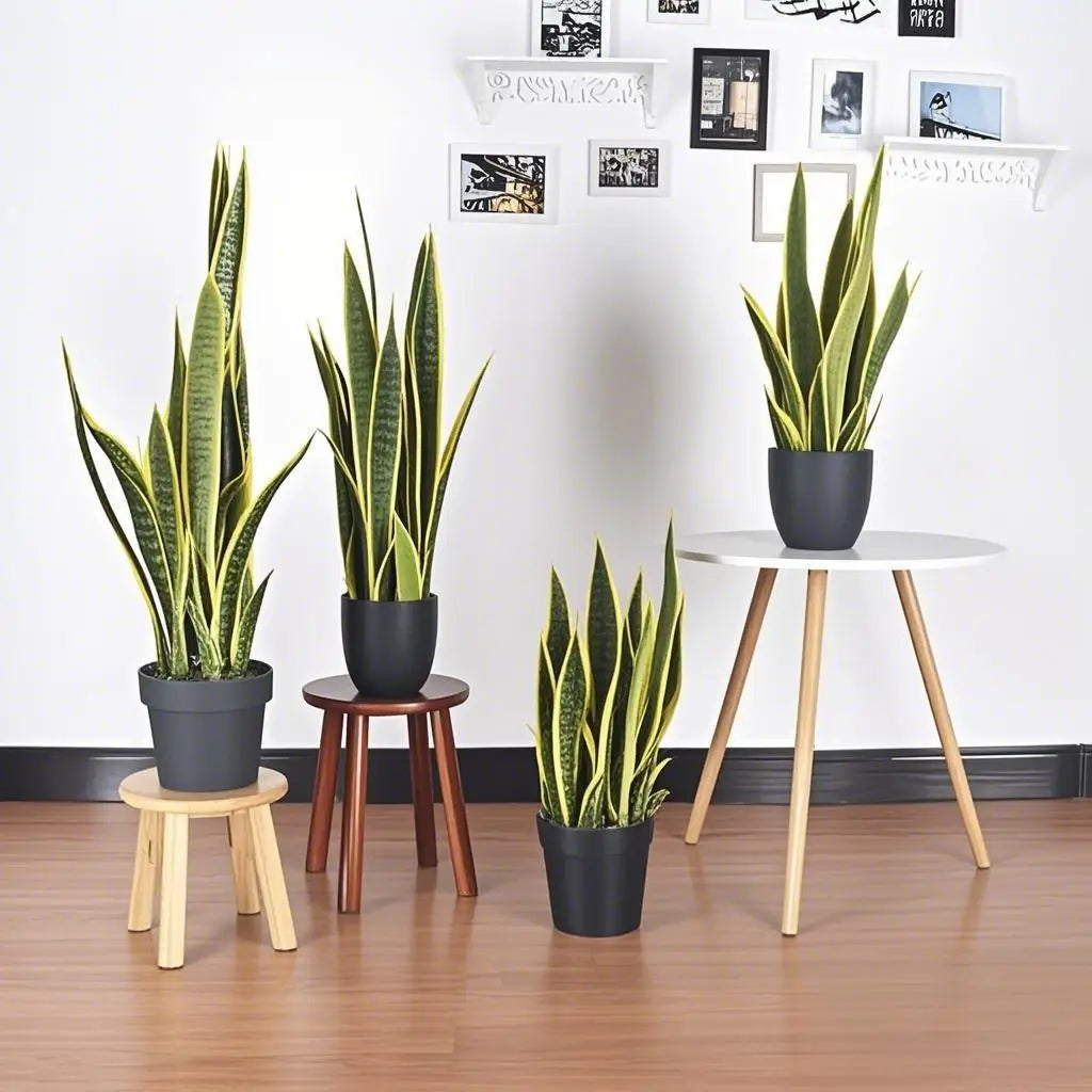 Best Selling Artificial Tropical Aloe Vera Agave Bonsai Small Green Plastic Realistic Simulation Grass Leaf for Home Decor
