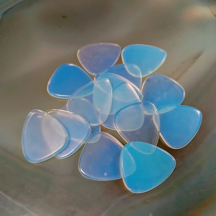2026 2024 Wholesale Natural Quartz Crystal Guitar Picks Healing Stone Opalite Guitar Picks