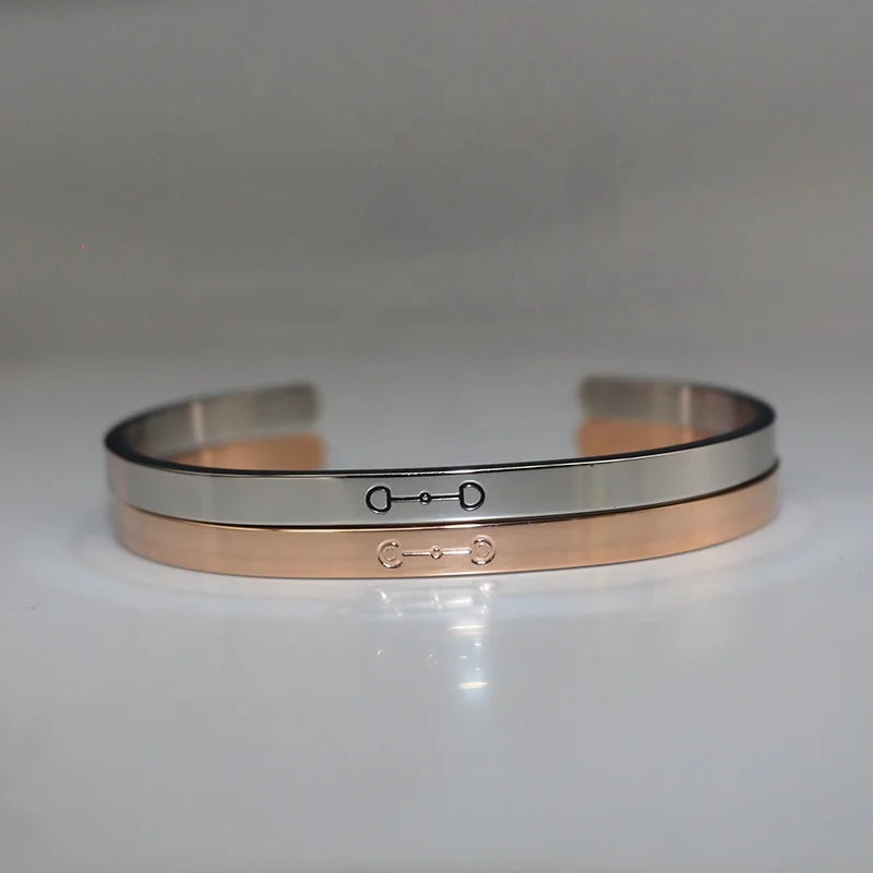 New Design Fadctory Custom Deep Engraving Engraved ID Horse Shoe Equestrian Saddle Bit Hoof Stirrup Cuff Armband for Men Women