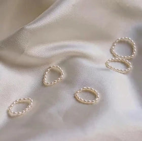 Nice Luster Mini 2-3mm Real Rice Pearl Adjustable Stackable Stretch Pearl Elastic Cord Ring